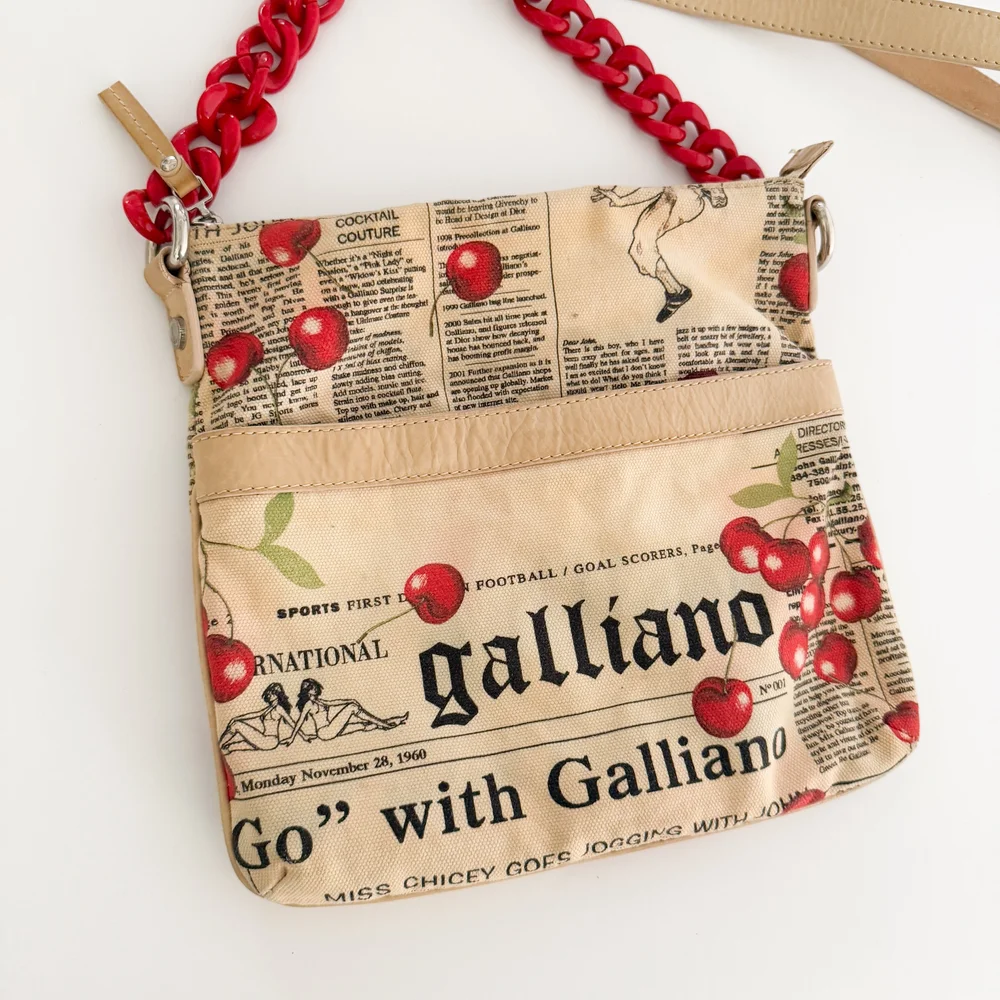 John Galliano Iconic Gazette Cherry Chain Link Purse — sororité.